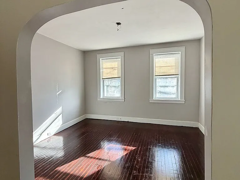 65 Westminster Pl #1 — Photo 1
