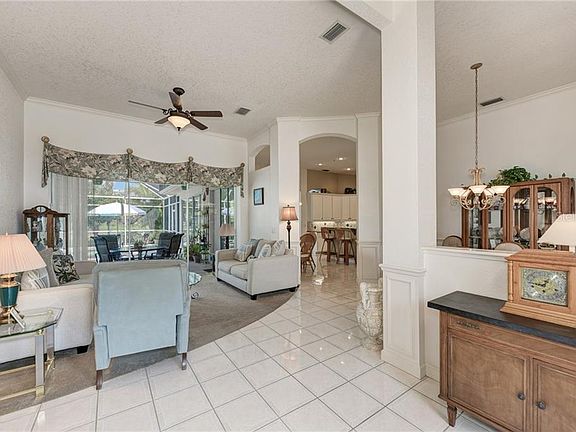 5th image of 13716 Lake Point Ct