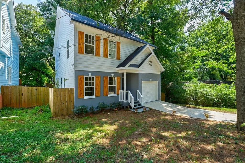 4 bed, 2.5 bath, 2673 sqft, $2,750 — Photo 3