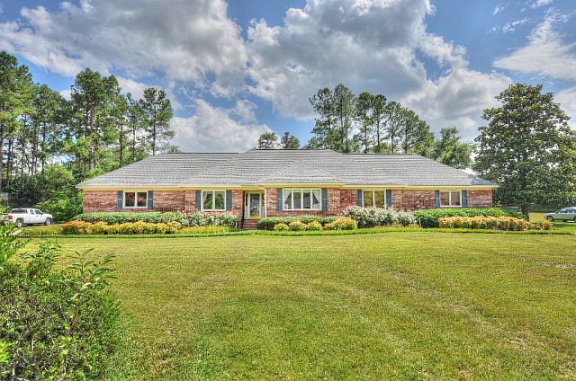 1st image of 19 Timberidge Dr