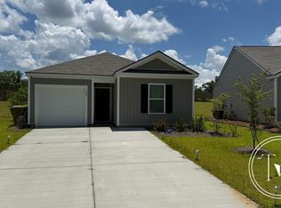 128 Lakeside Dr, Port Wentworth, GA 31407