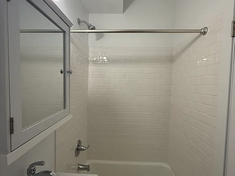 1517 Como Ave SE #2 — Photo 12