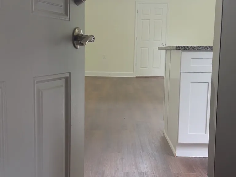 2223 W Harbor Dr S — Photo 17