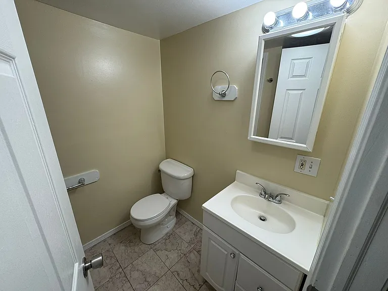 23 Brown St #3F — Photo 6