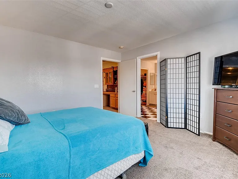 10451 Processor Ct — Photo 17