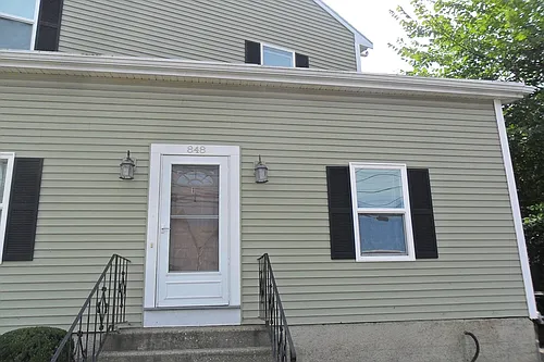 848 Waverly St #2 Photo 1
