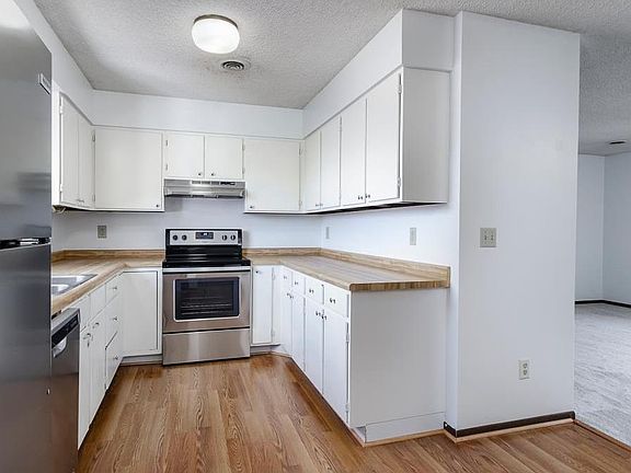 3rd image of 1811 Greenfield Ln SW APT 12
