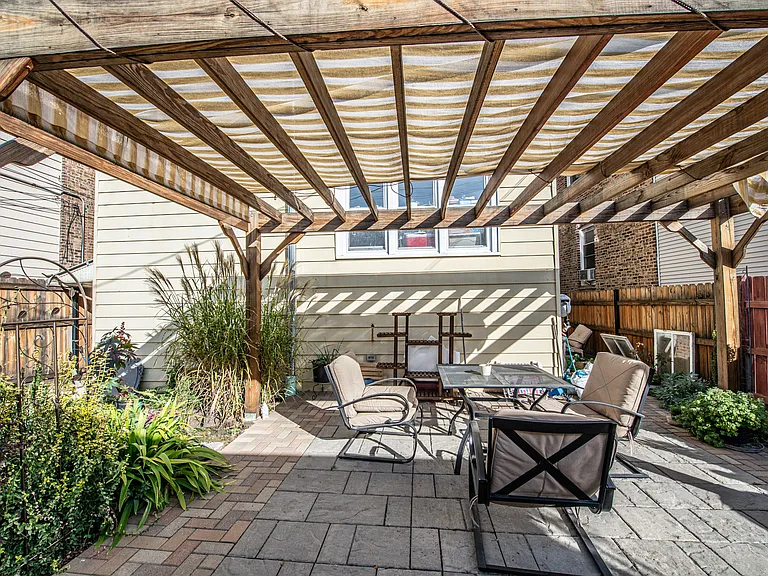 5013 W Montrose Ave #G — Photo 34