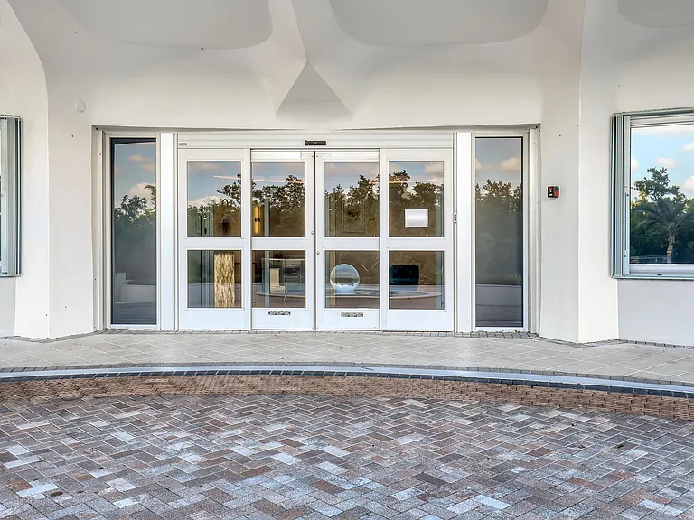 5200 N Ocean Dr #1902 — Photo 72