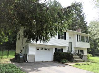 80 Starr St, Norwich, CT 06360