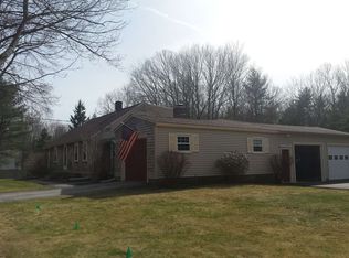 795 Salmon Falls Rd, Rochester, NH 03868