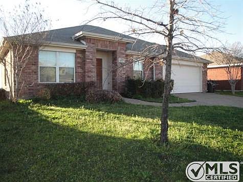 3rd image of 8616 Garden Springs Dr