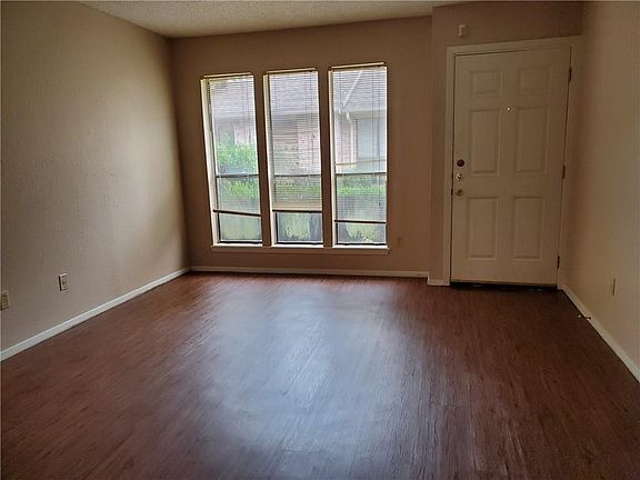 4th image of 7209 Sparkle Sea Dr APT 1