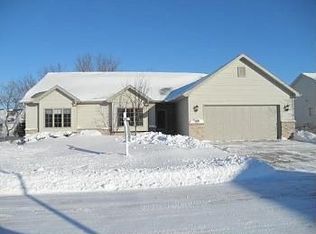 81 Penbrook Cir, Appleton, WI 54913