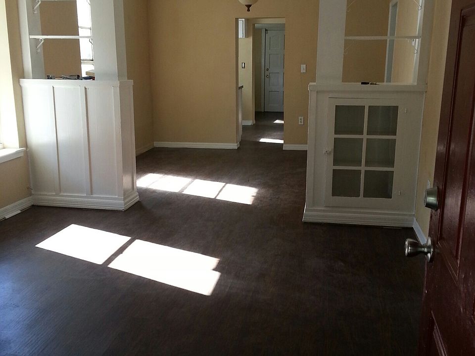 2nd image of 3505 E 8th Ave