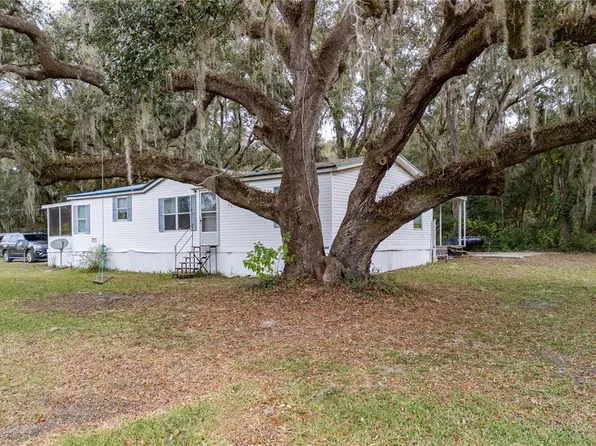 14534 Billie Ln, Dade City, FL 33525