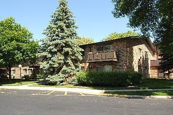 1st image of 2610 N Windsor Dr Unit 101