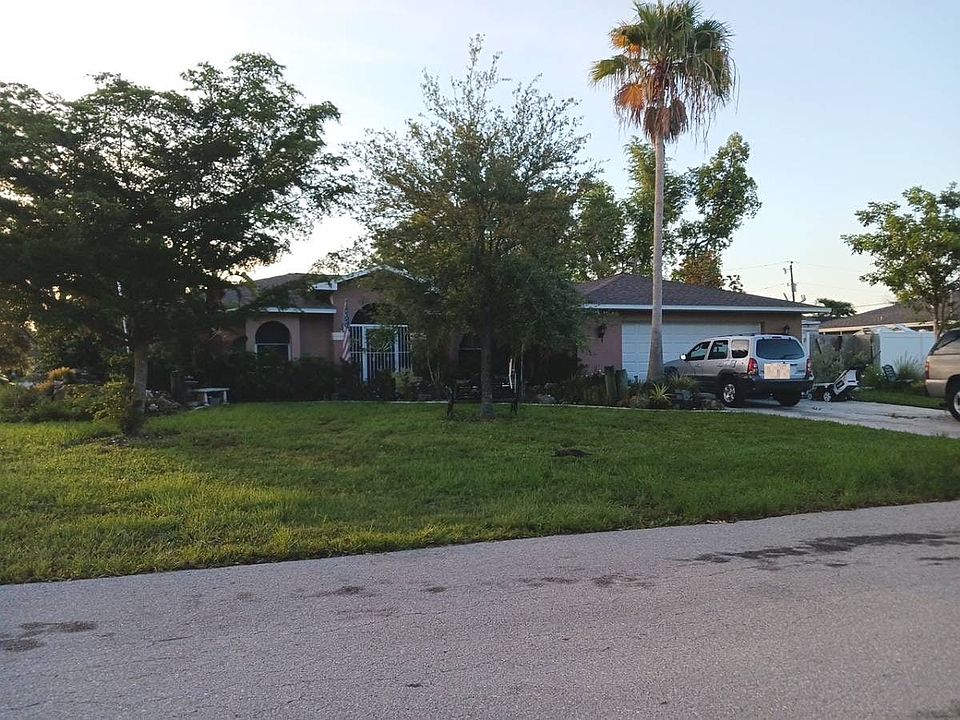 1st image of 1801 SE 5th Ave