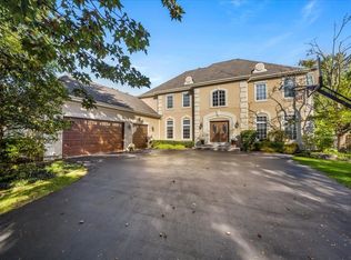 3328 Highland Rd, Northbrook, IL 60062