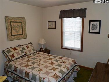 4th image of 87 Mayflower Dr