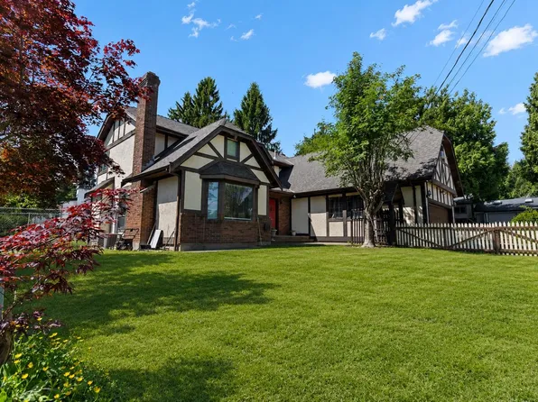 1648 Kempley Ct, Abbotsford, BC V2S 5A6