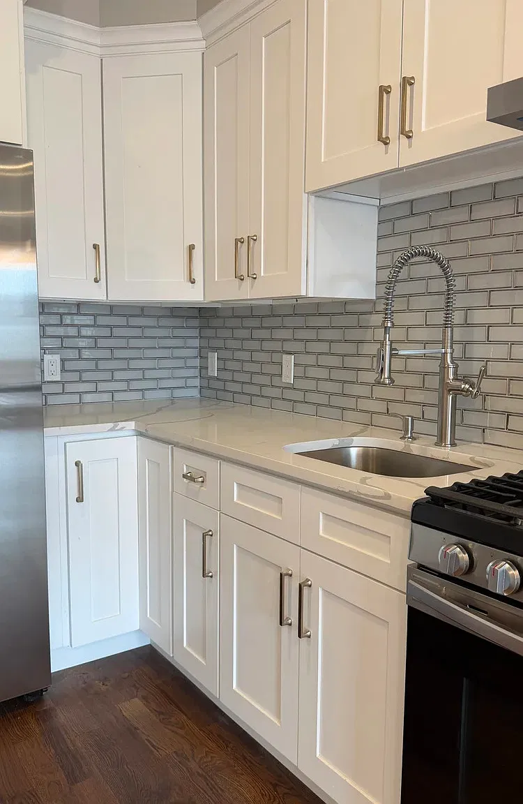 2 bed, 928 sqft, $2,700 — Photo 4
