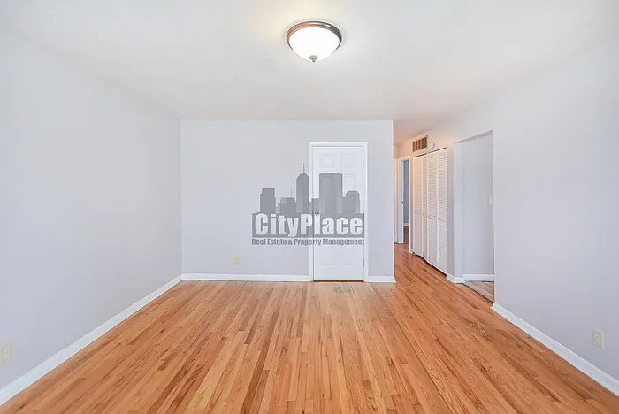 1213 Taylor Dr E — Photo 7