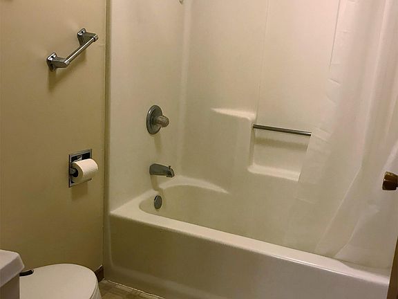 2nd image of 120 6th Ave W APT 120