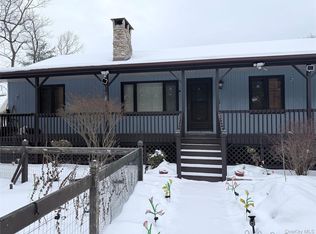 41 Stratford Rd, Rock Hill, NY 12775