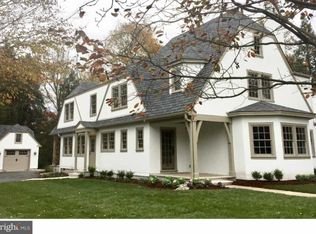 100 W Maple Ave, Moorestown, NJ 08057