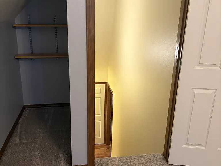 2911 W Cranberry Ave — Photo 16