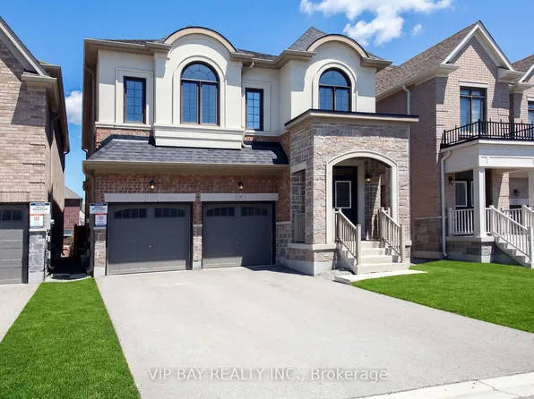 8 Tremoy Rd, East Gwillimbury, ON L9N 0T4