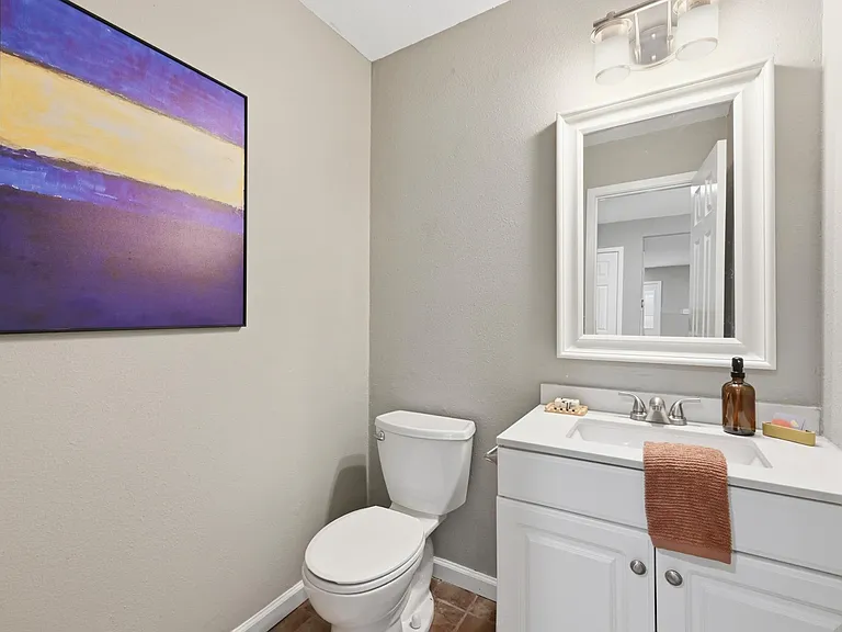 8400 Jamestown Dr #332 — Photo 16
