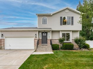 1684 N 810 W, Clinton, UT 84015