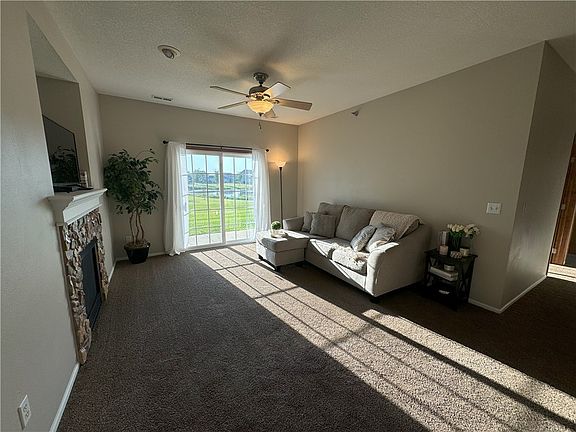 2nd image of 1640 NW Prairie Lakes Dr APT 8
