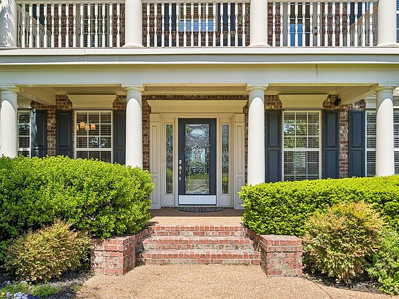 4th image of 9224 Sydney Ln