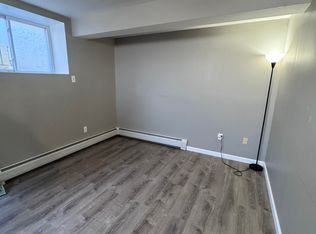 255 8th St #2, Staten Island, NY 10306