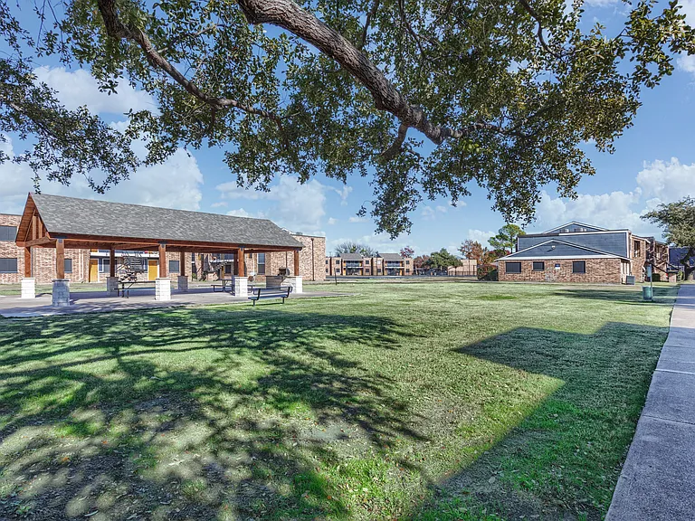 Beautifully landscaped community courtyard with walking paths