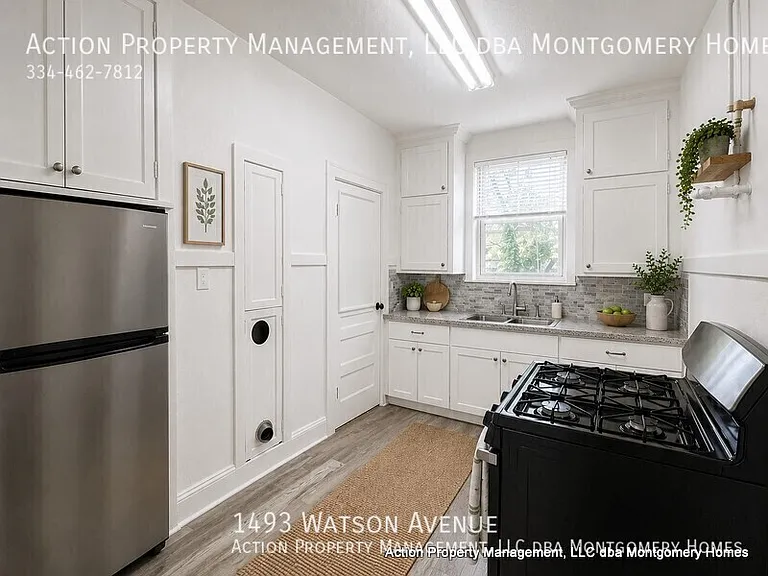 1493 Watson St — Photo 17