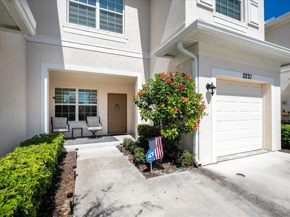 2221 NW Treviso Cir, Port St. Lucie, FL 34986