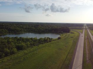 Lewis Ln, Starkville, MS 39759