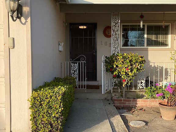 2nd image of 1628 Diel Dr