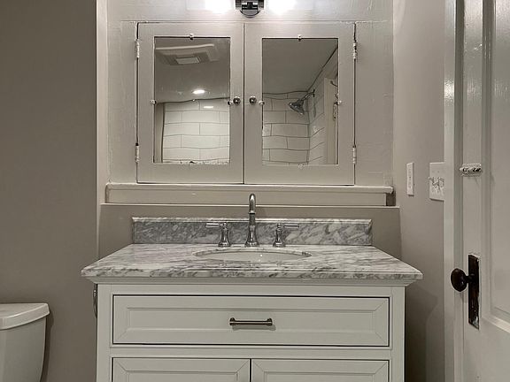 3rd image of 401 Essex St #6