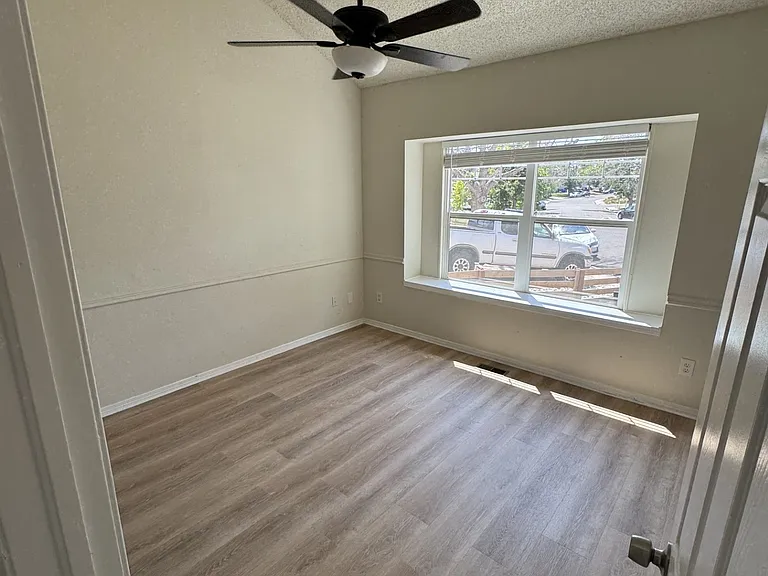 19747 E Princeton Pl — Photo 3