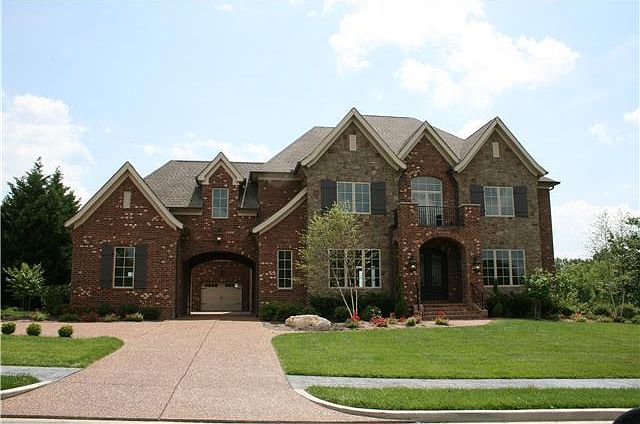 1st image of 1147 Plantation Blvd #354