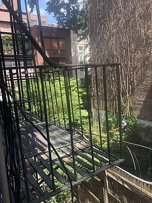 Rented by Urban Real Estate Property Group Inc | media 12