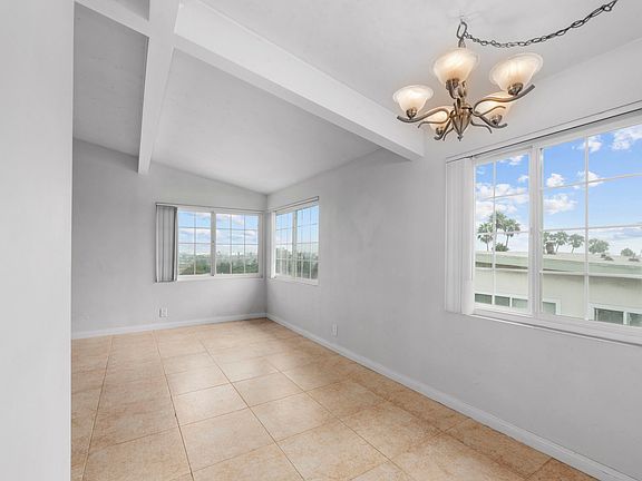 4th image of 1510 Manhattan Beach Blvd APT D