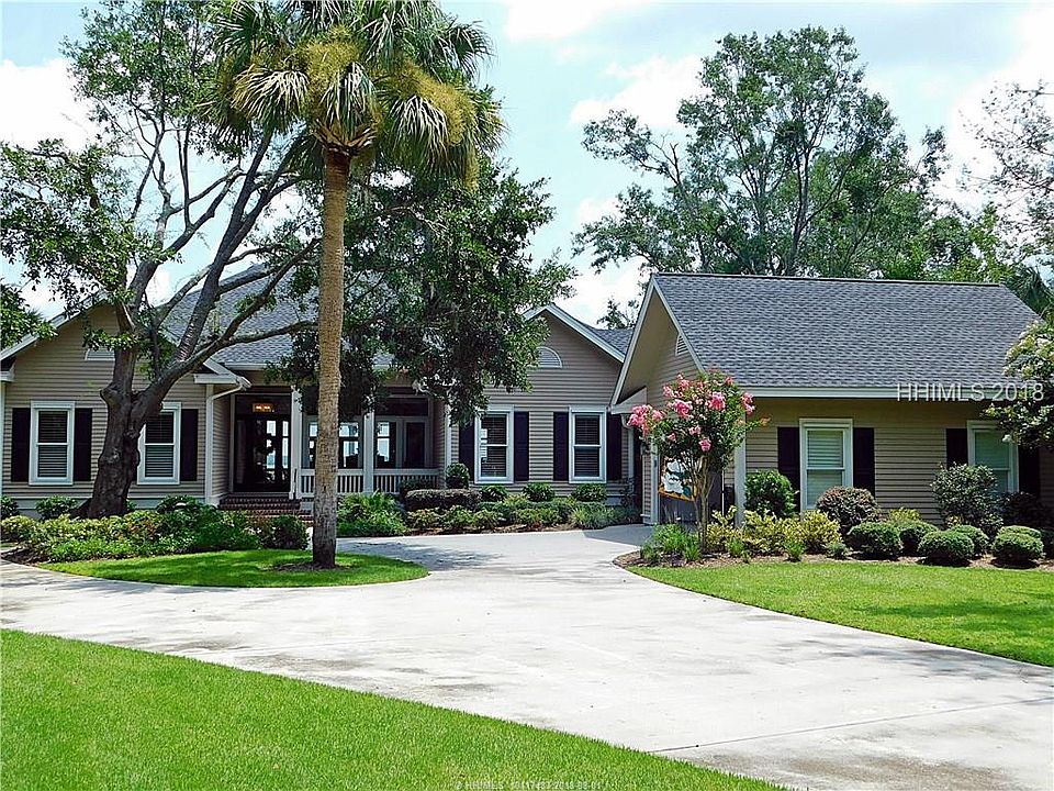 1st image of 49 Peninsula Dr