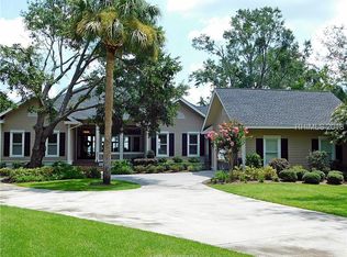 49 Peninsula Dr, Hilton Head Island, SC 29926