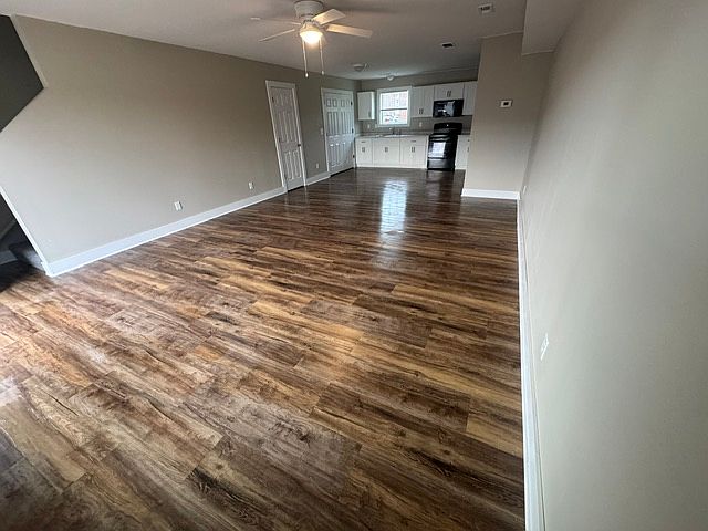 1st image of 1355 Woodlawn Rd #402